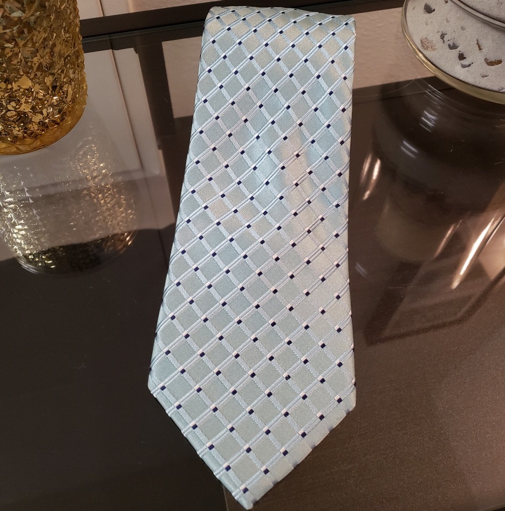 Club Room Aqua and Navy Silk Tie
